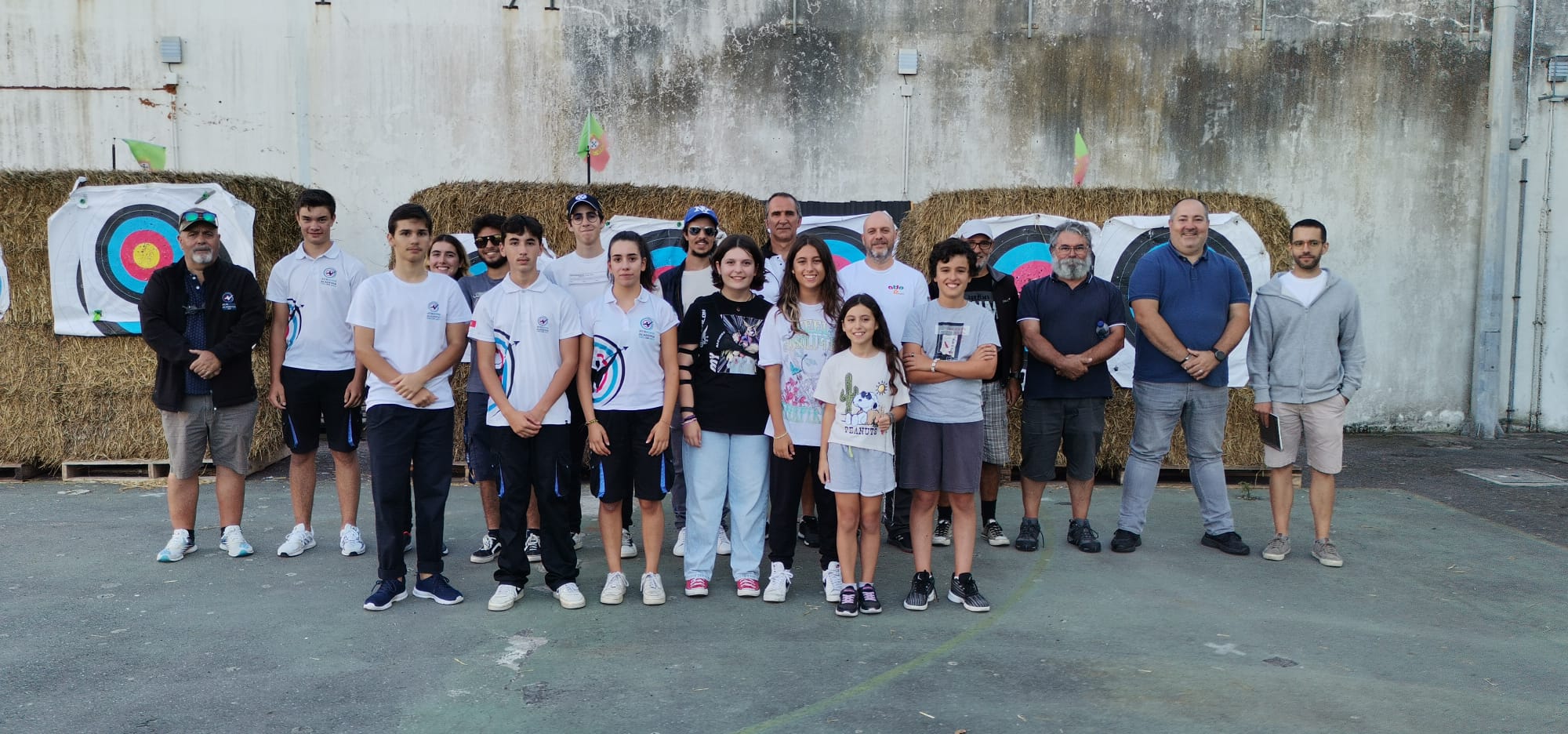 Treino de tiro com arco em pista